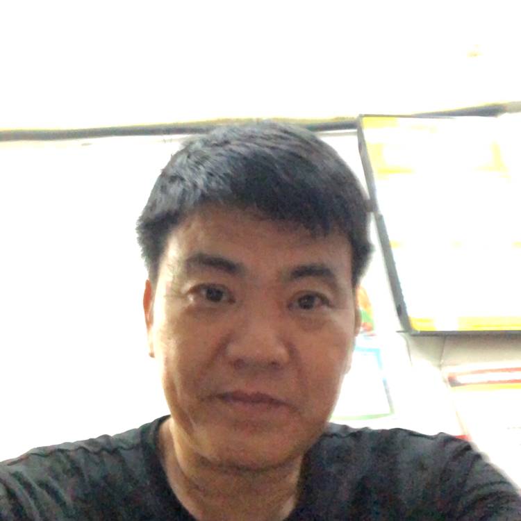 黄金树的照片