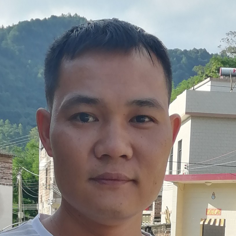钢笔吃醋妖娆的照片