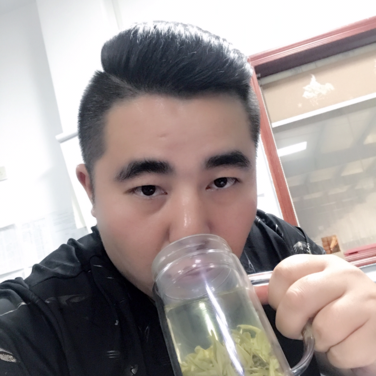 时空邂逅帅气的照片