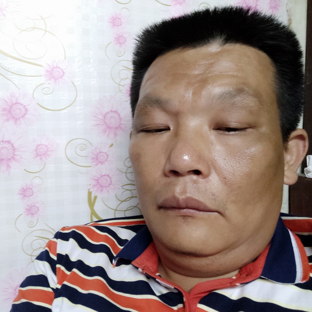 隐忍那春华的照片