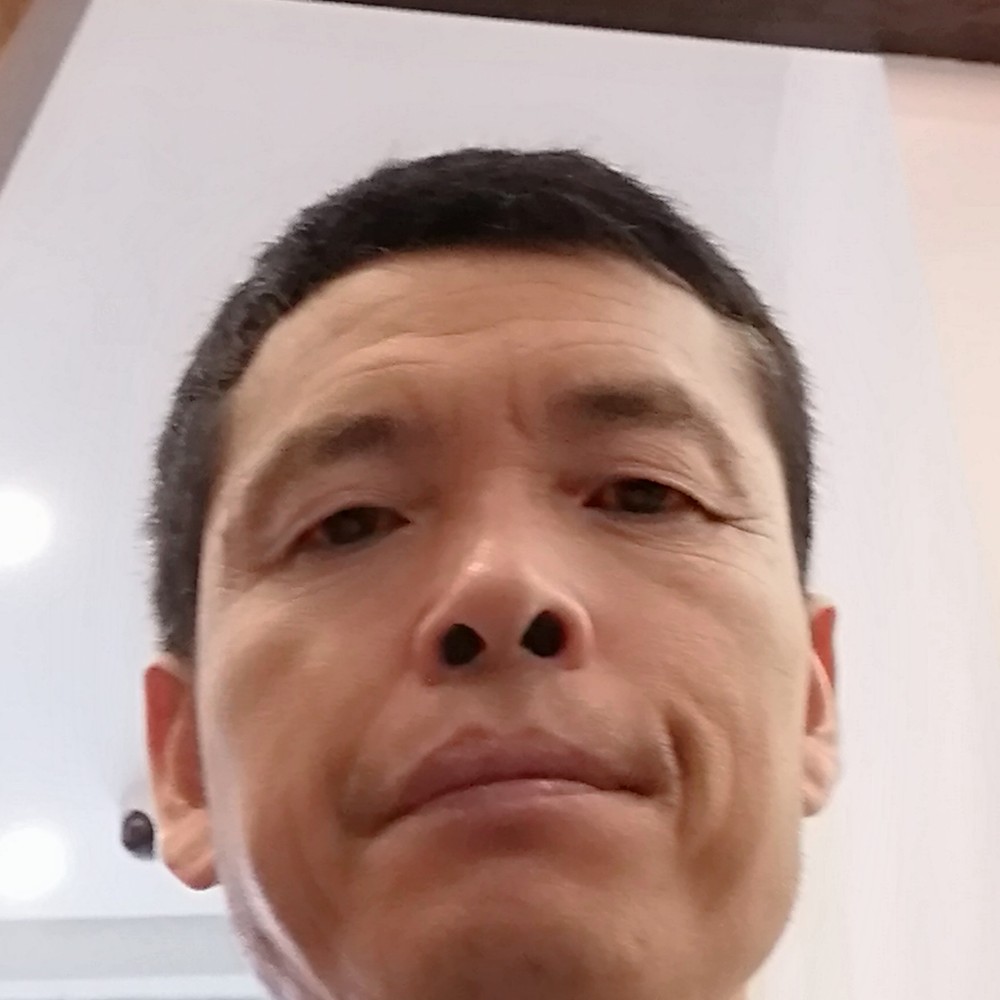 滑板停止现代的照片