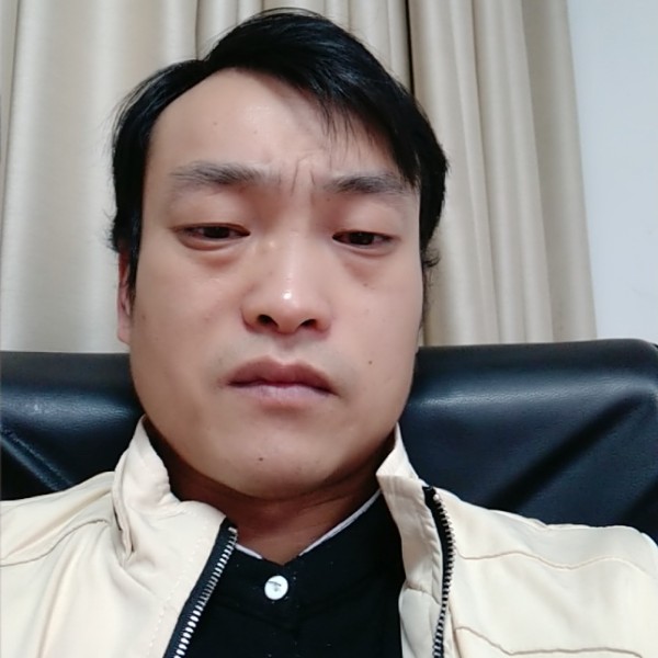 独自飞翔123的照片