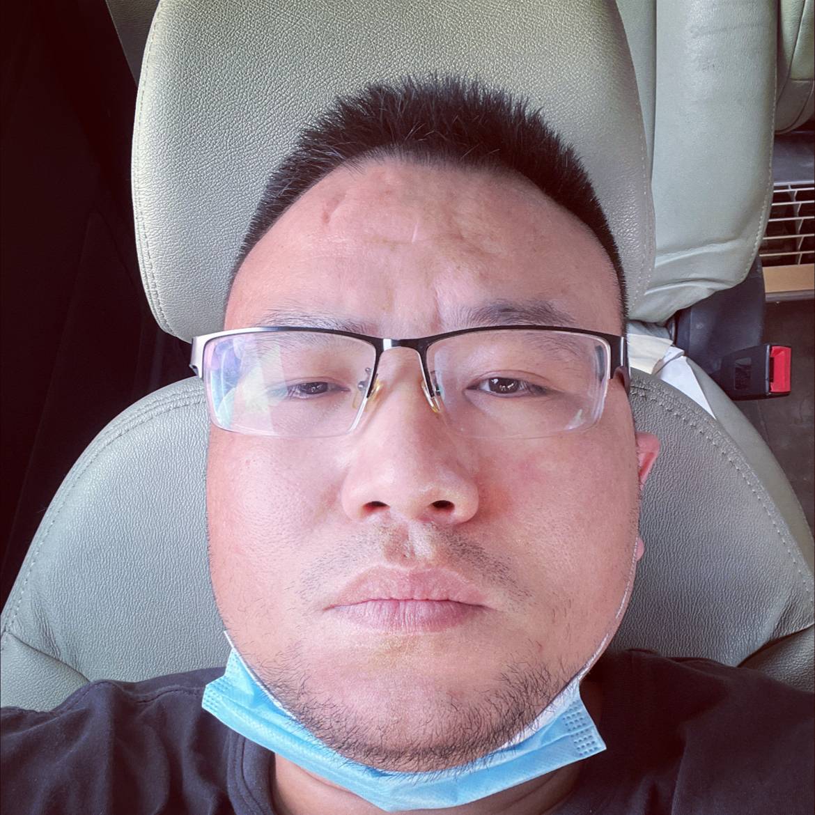 自觉等于小兔子的照片