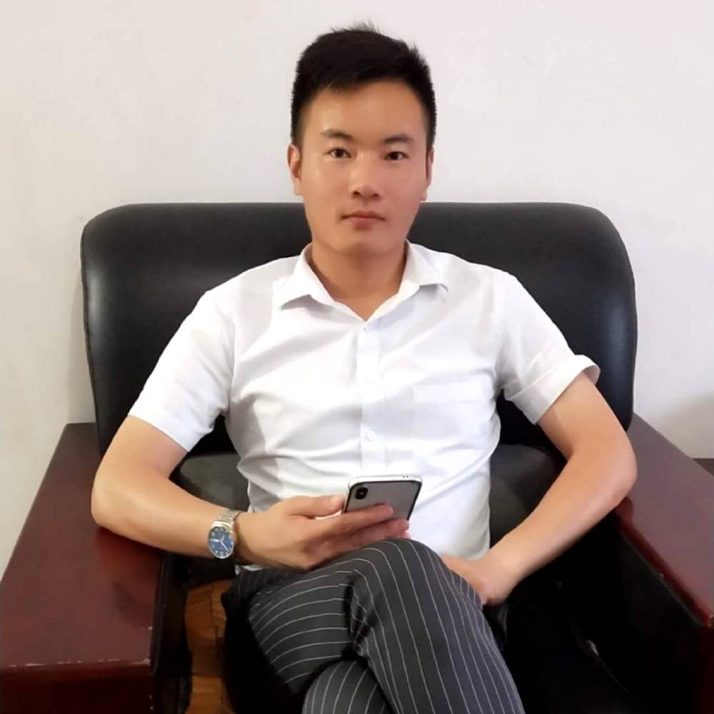 若水千千的照片