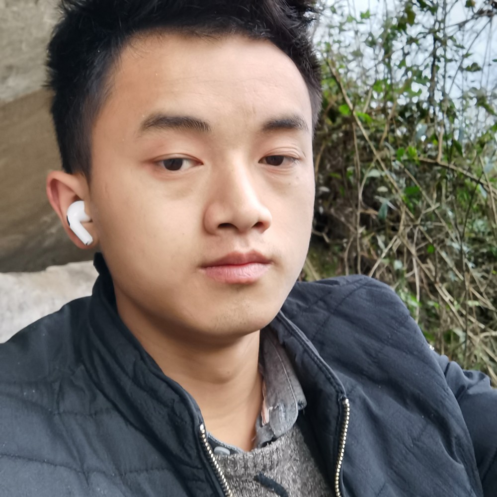 拾年格桑的照片