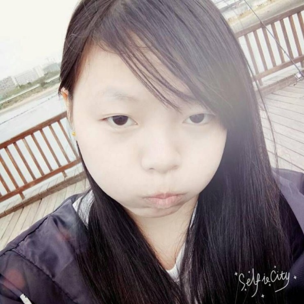 纯真青栀的照片