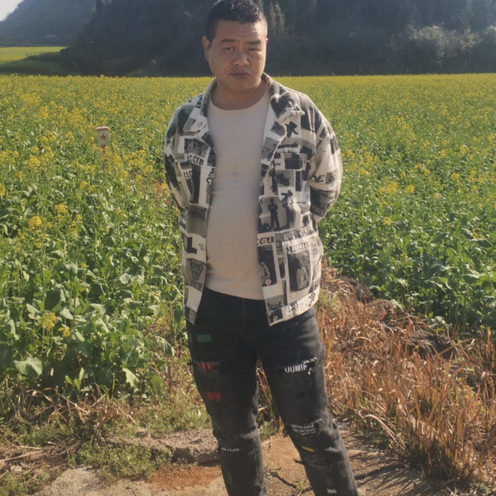 为我的幸福摆地摊的照片
