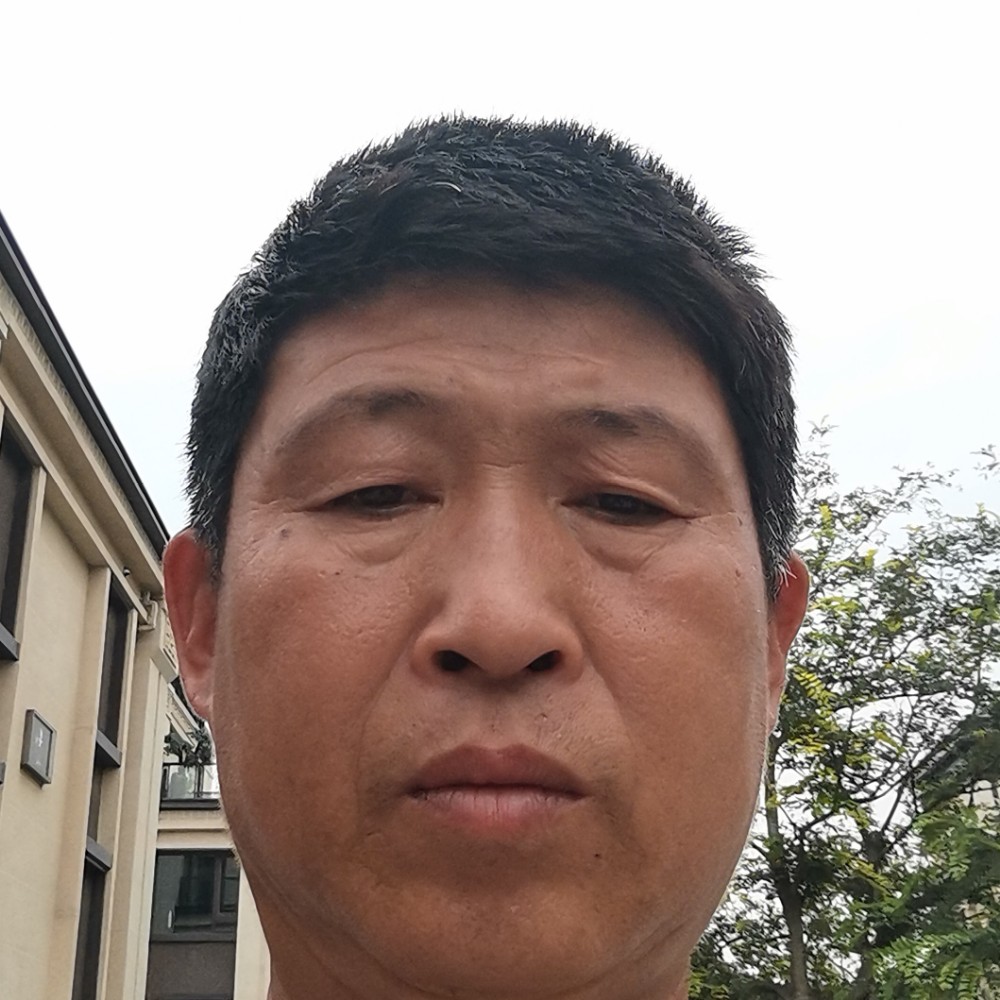 明宗富的照片