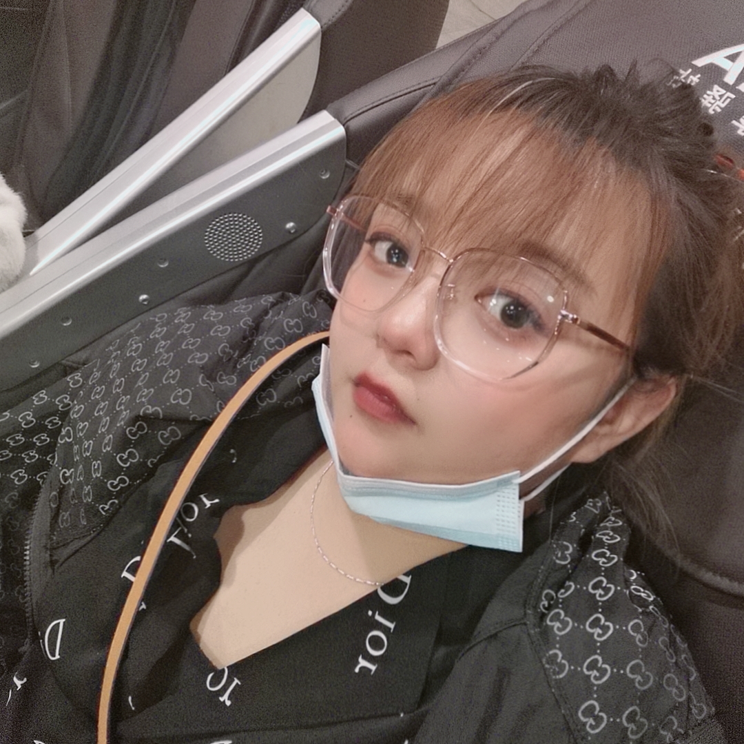 苗条苦恋机灵的照片