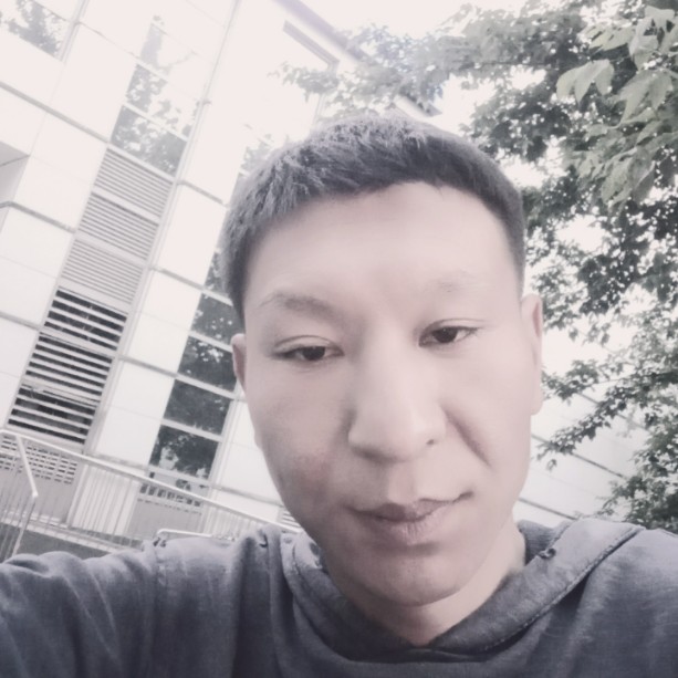 0512的照片