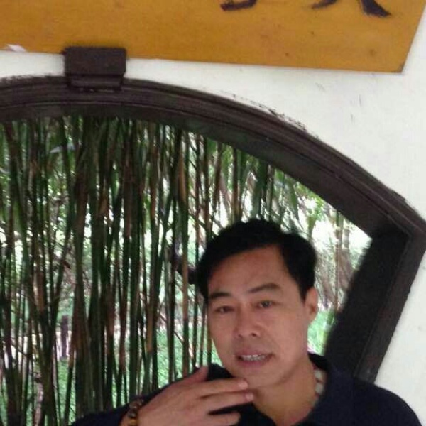万木春的照片