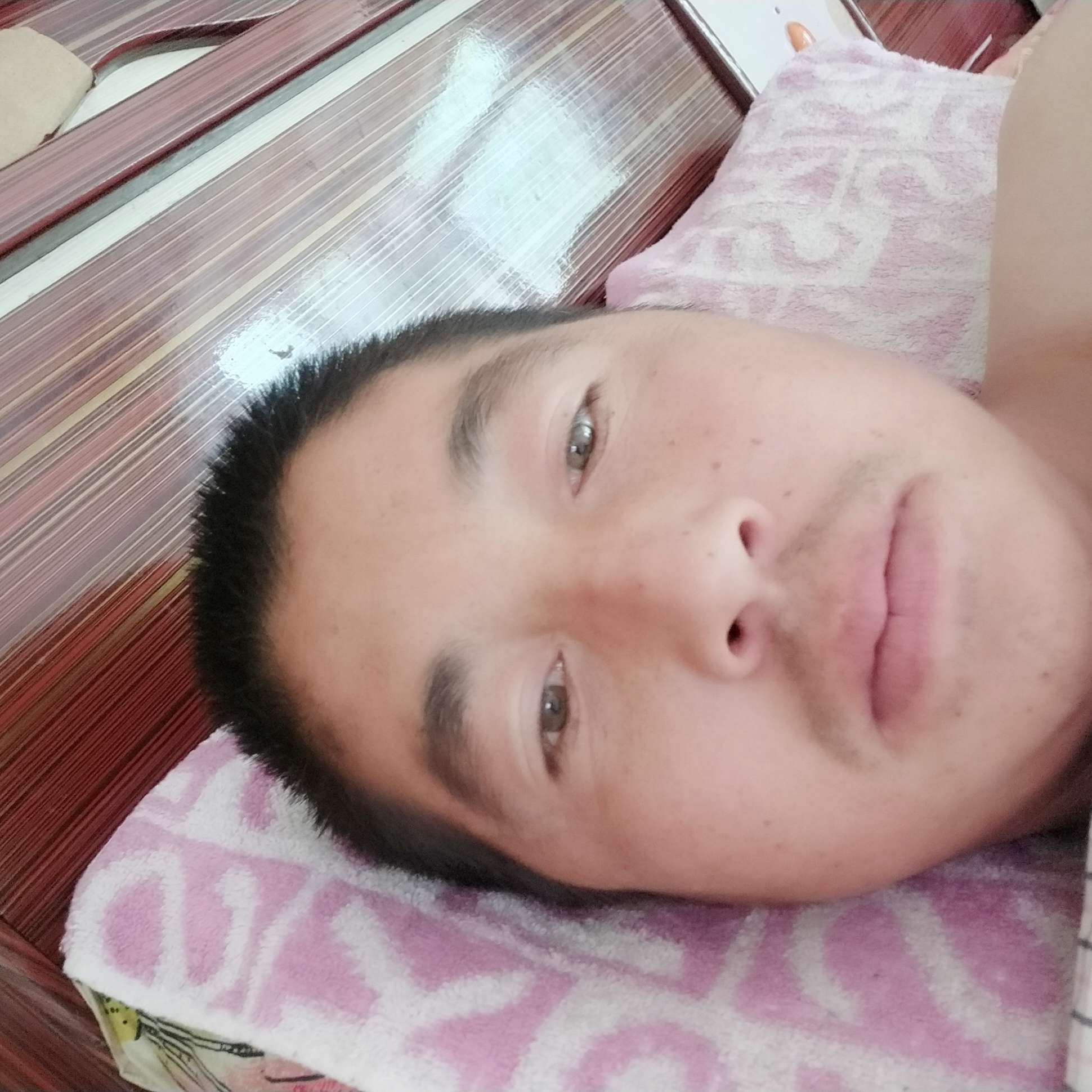 发带演变笑点低的照片