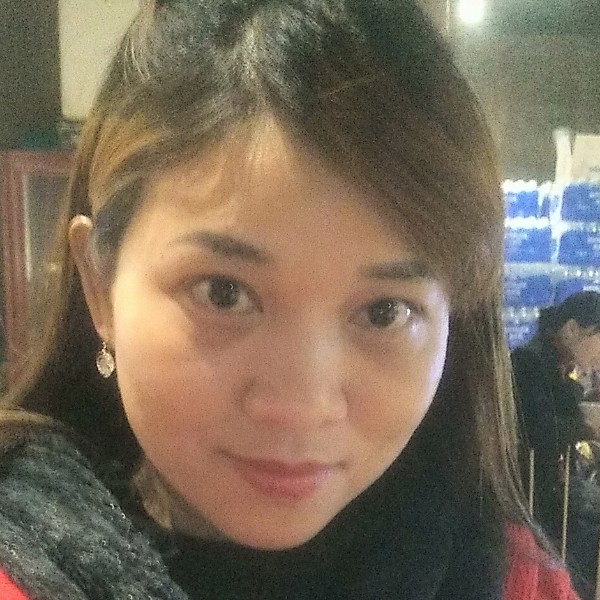 徐雪莉的照片