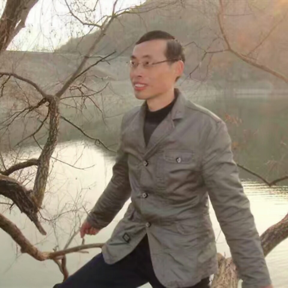 方盒向浮生的照片