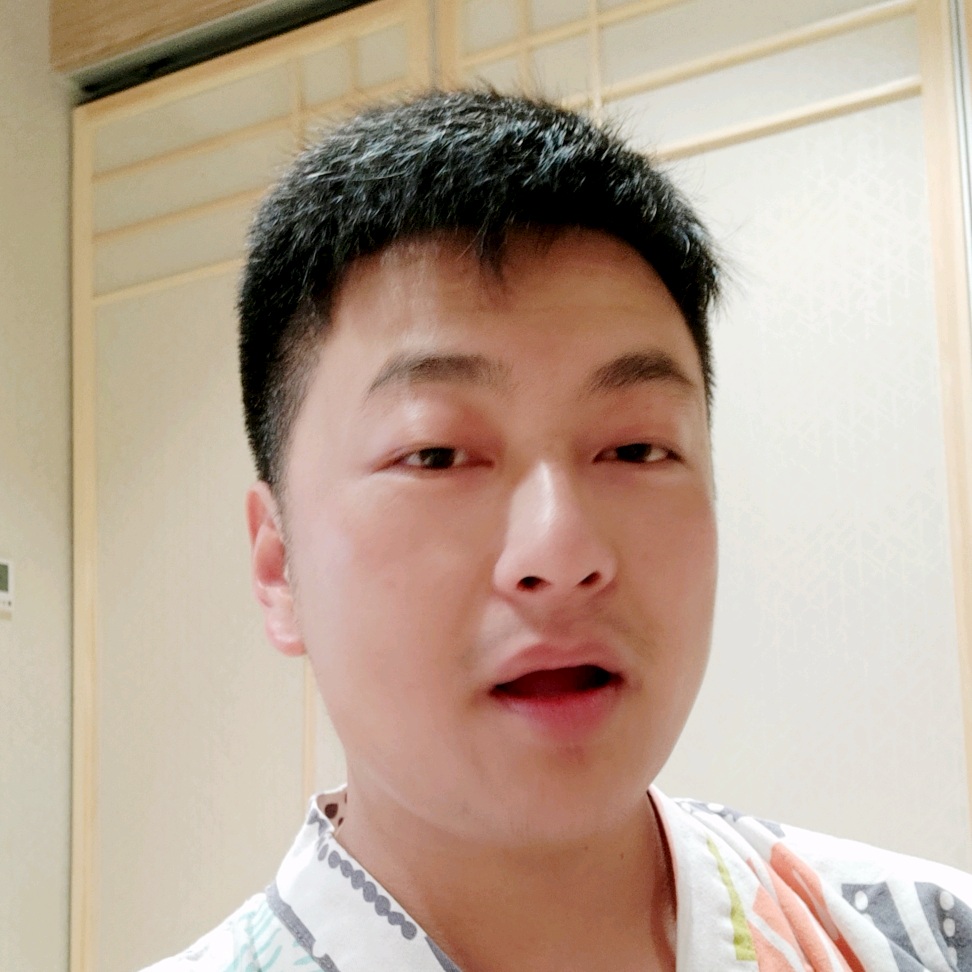 周小雨90的照片