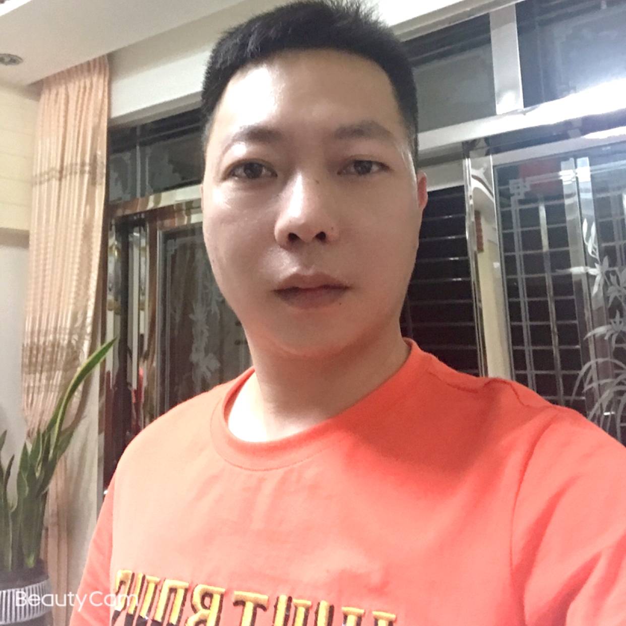乐观倾心初雨的照片