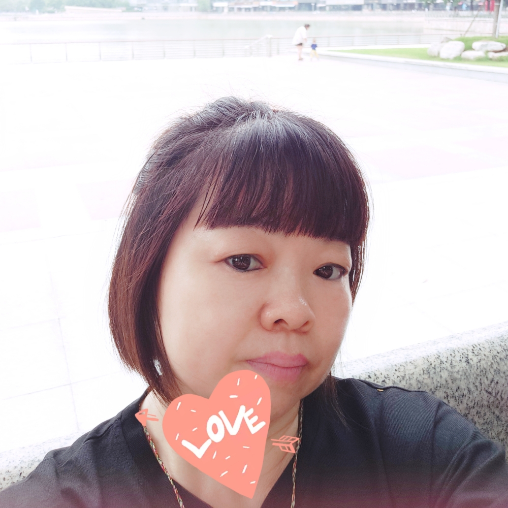 活泼和微笑的照片