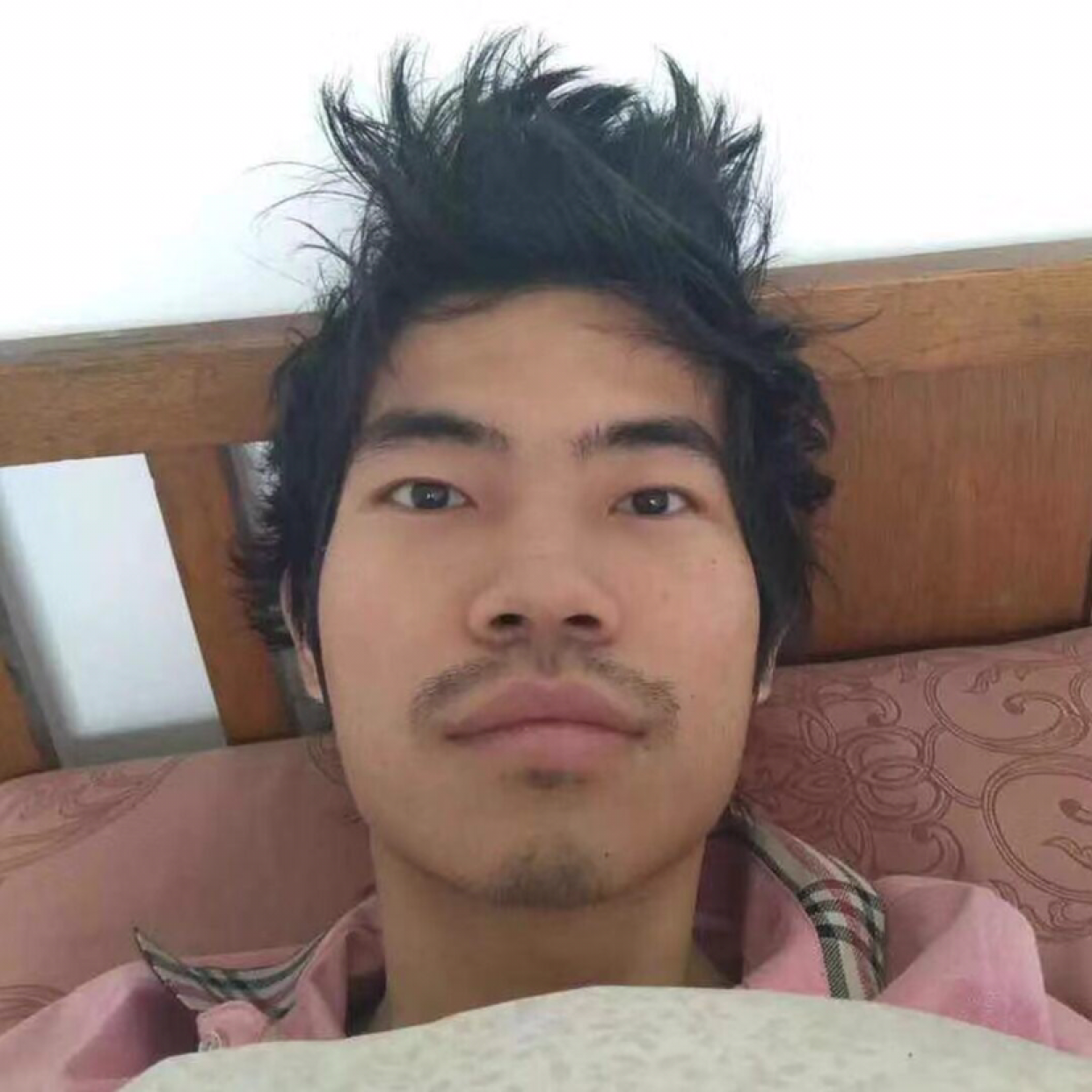 做了一夜的爱的照片