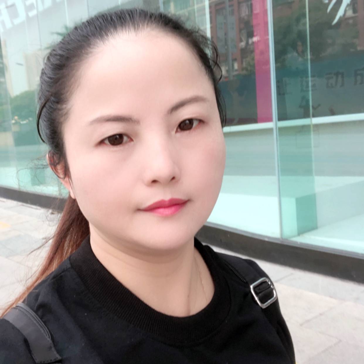 豆薯片笑开心的照片