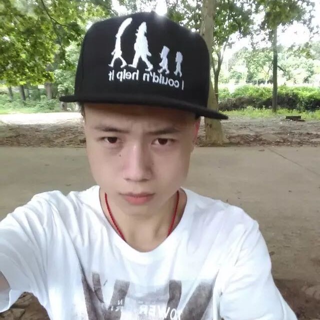 熊肆月的照片