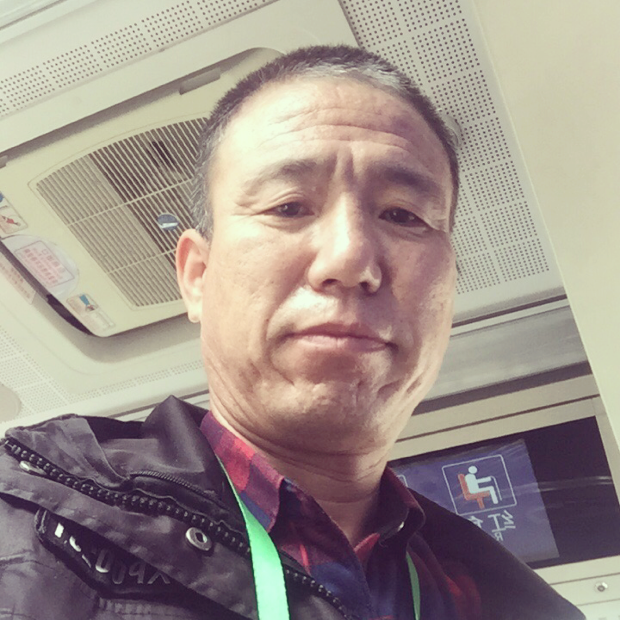 511588左的照片