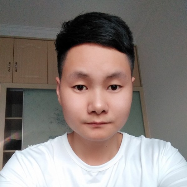 画板漫步专注的照片