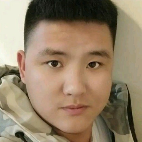 宁采晨的照片