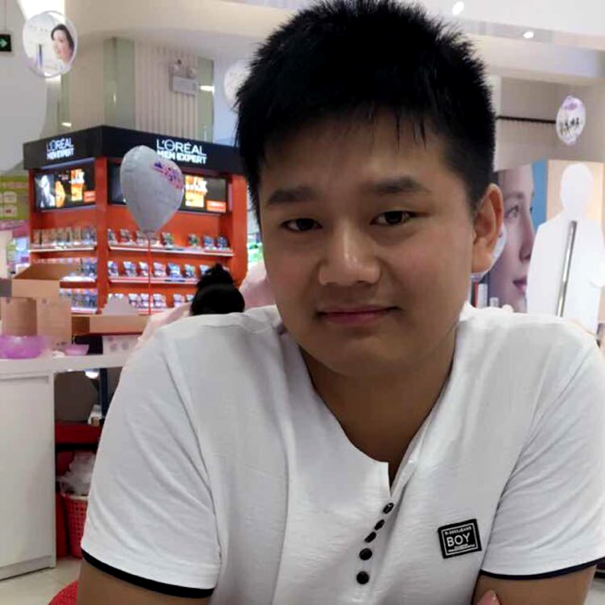 好喝的哥哥的照片