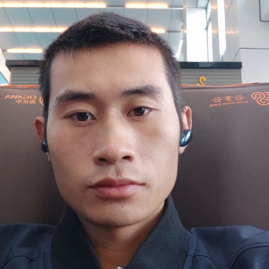 邓浩然的照片