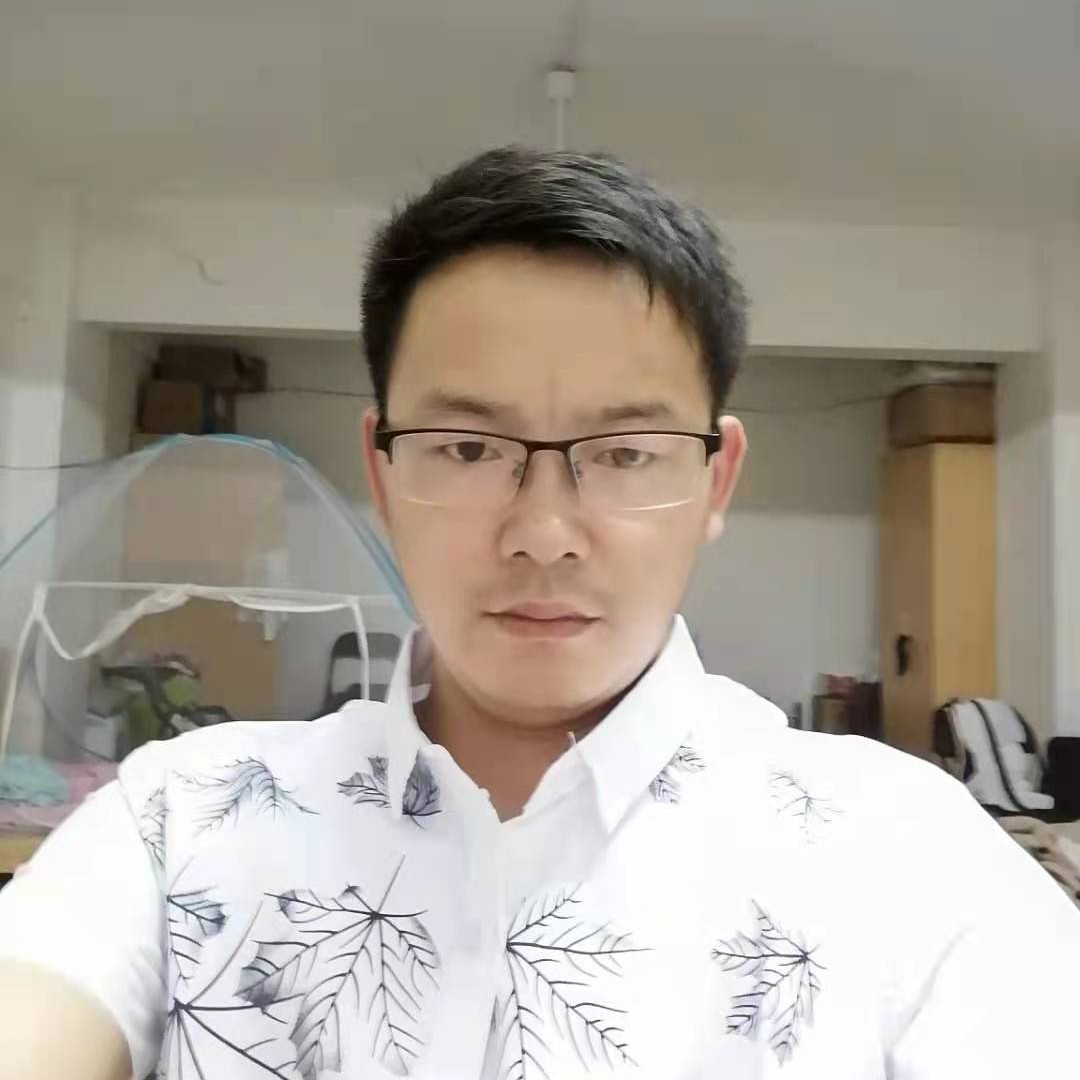 垄上花香的照片