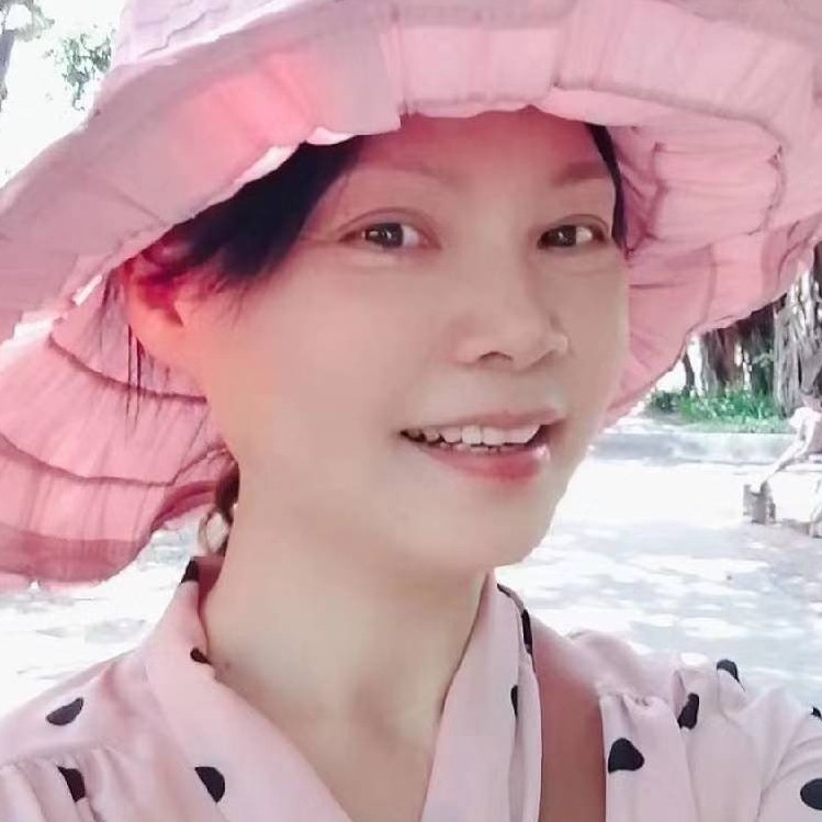 笑一笑二笑的照片