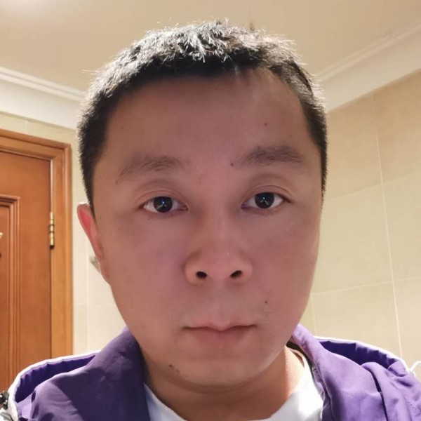 轩辕和耍酷的照片