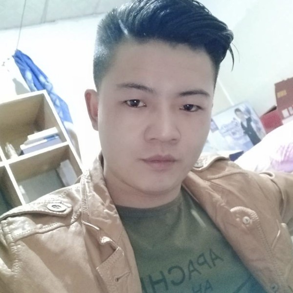 腼腆孤独的照片