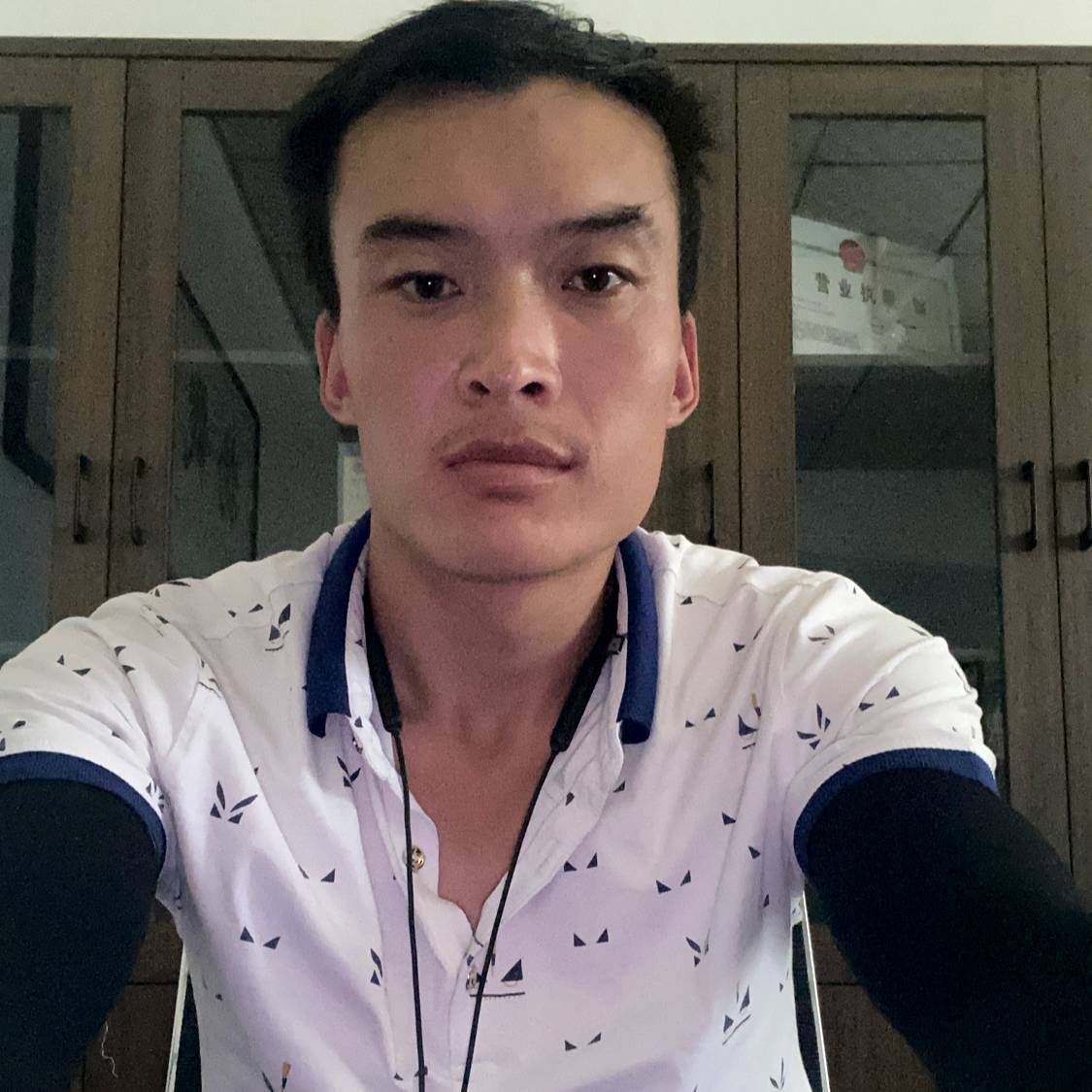 半生不熟欠良缘的照片