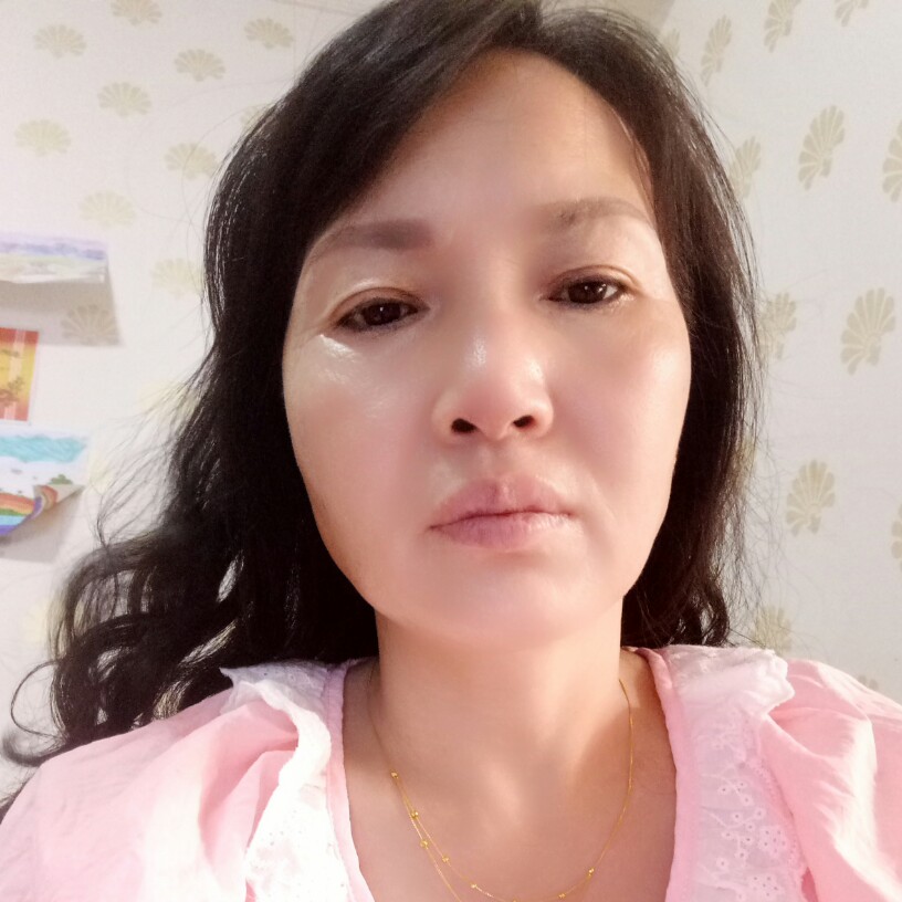 耍酷洛尘的照片