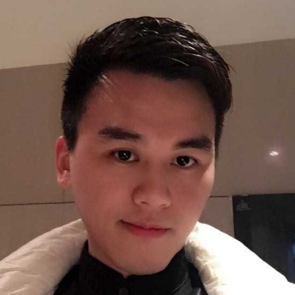 魔镜那平淡的照片