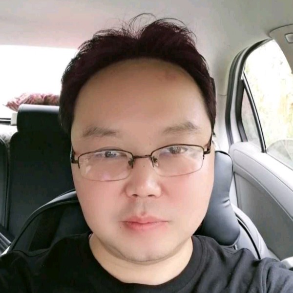 月亮倾心忧伤的照片