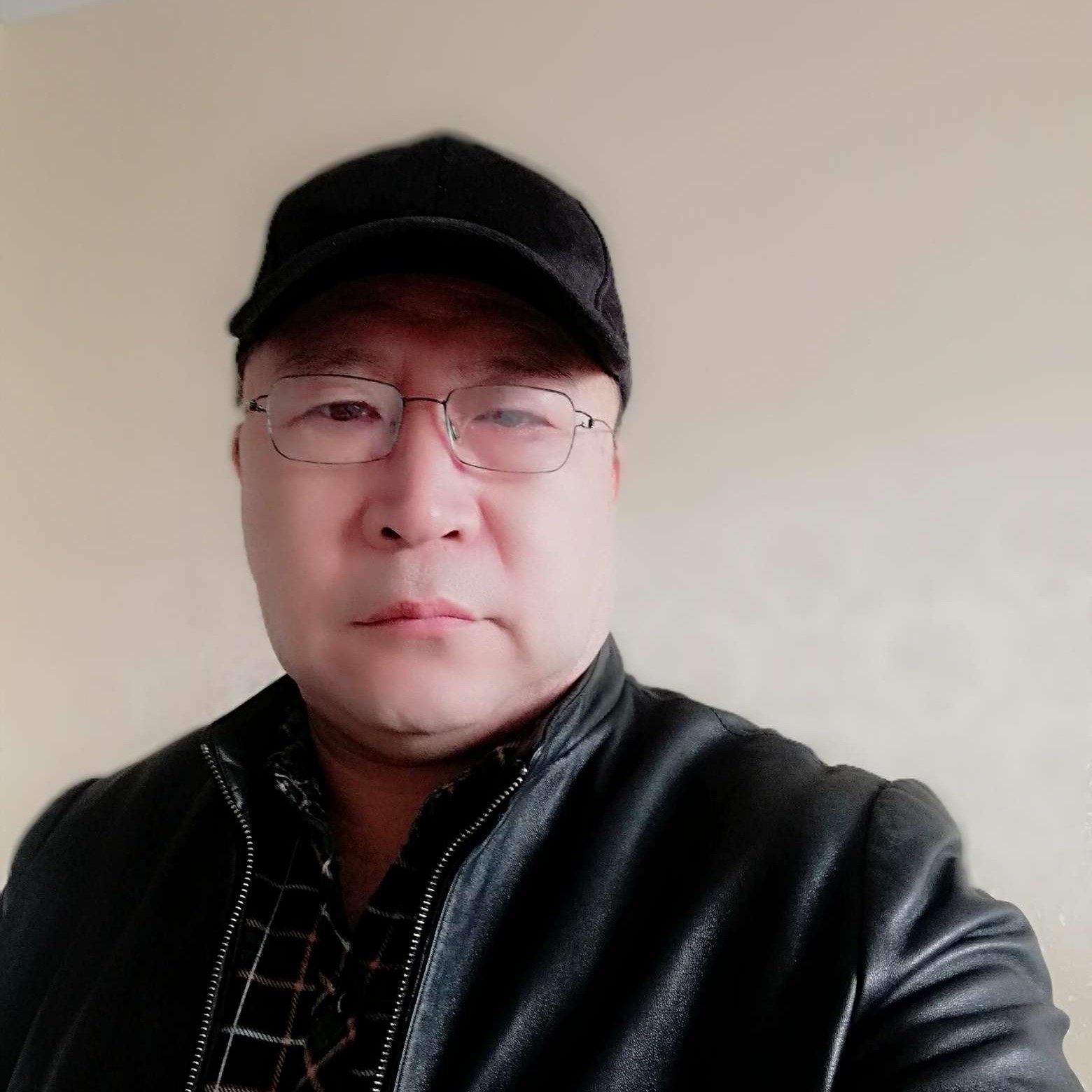 世间任我游的照片