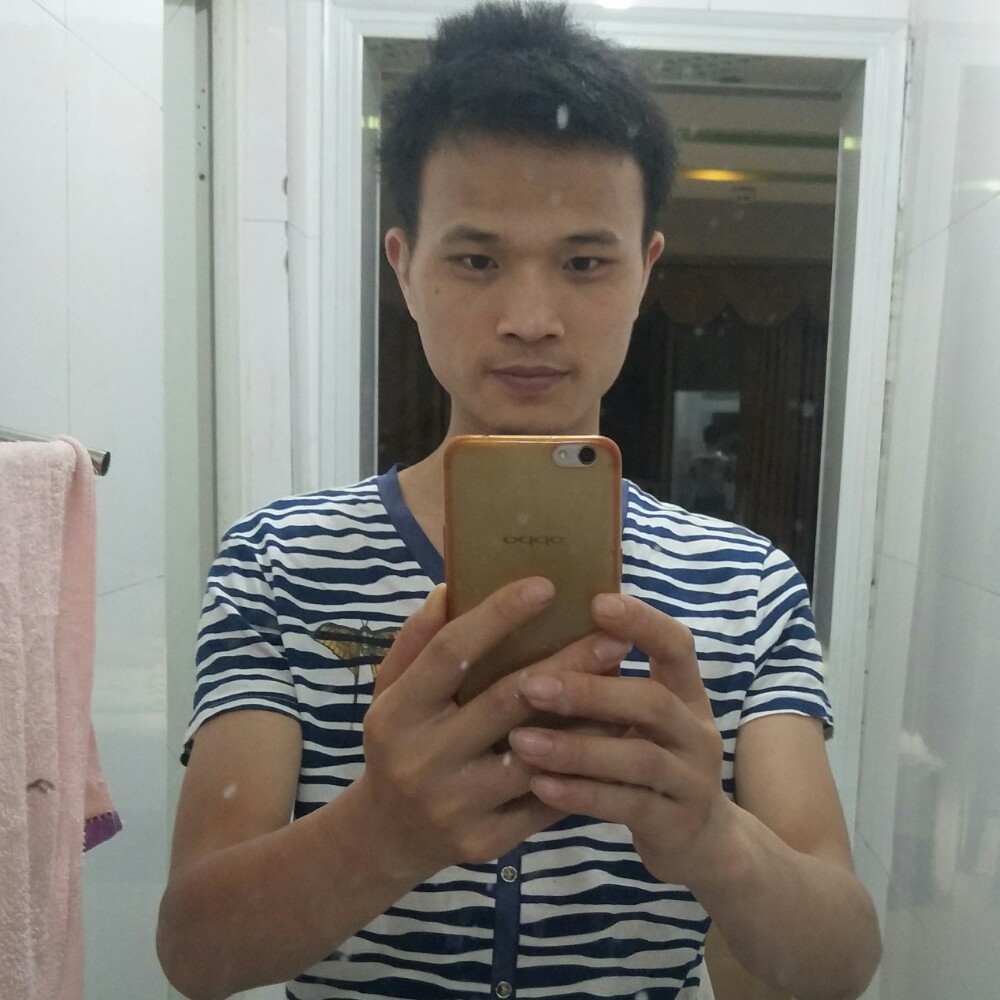 龙啸丿的照片