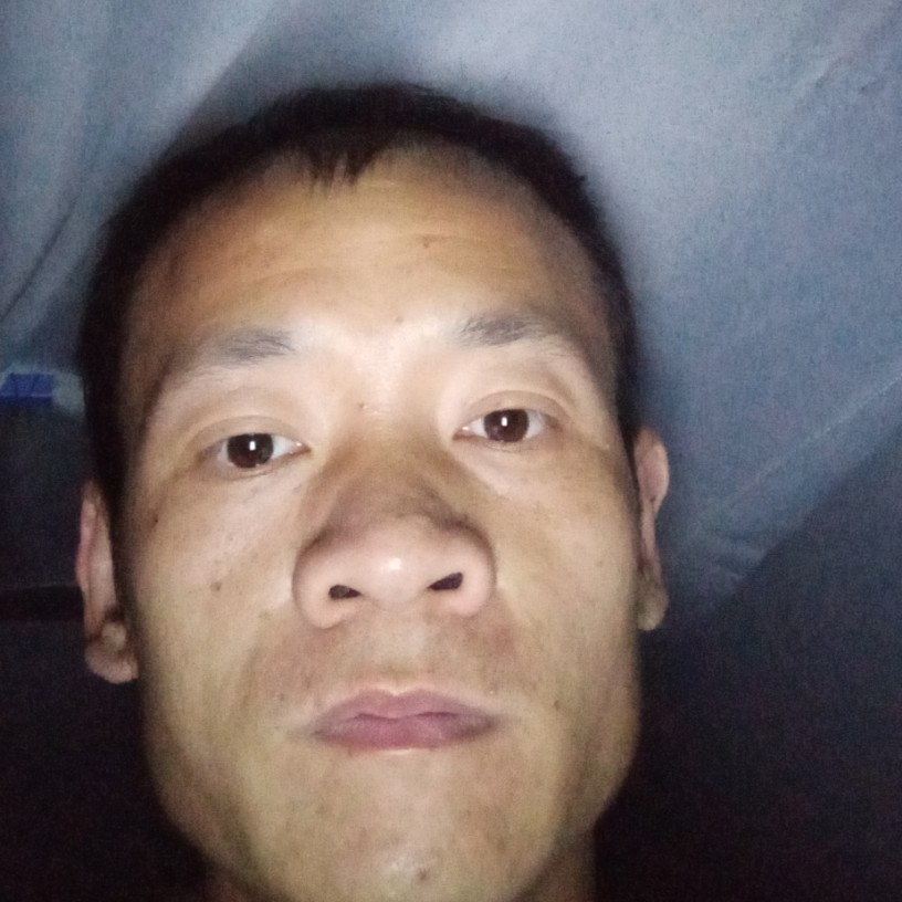 张先德的照片