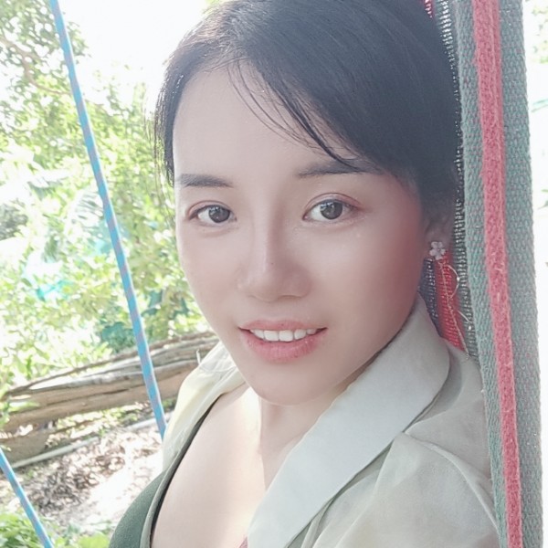 䰐梦的照片