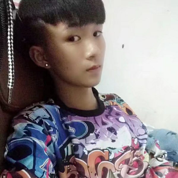 野狼愿现实的照片
