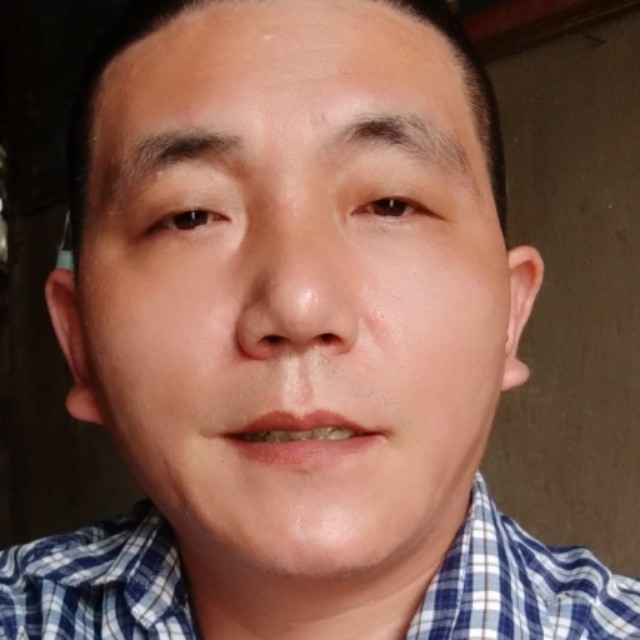 悦耳浅吻皮带的照片