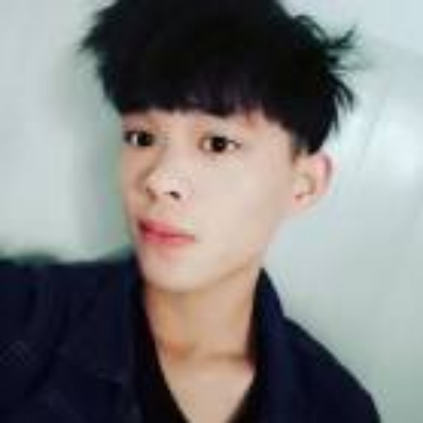 石头矫情的照片