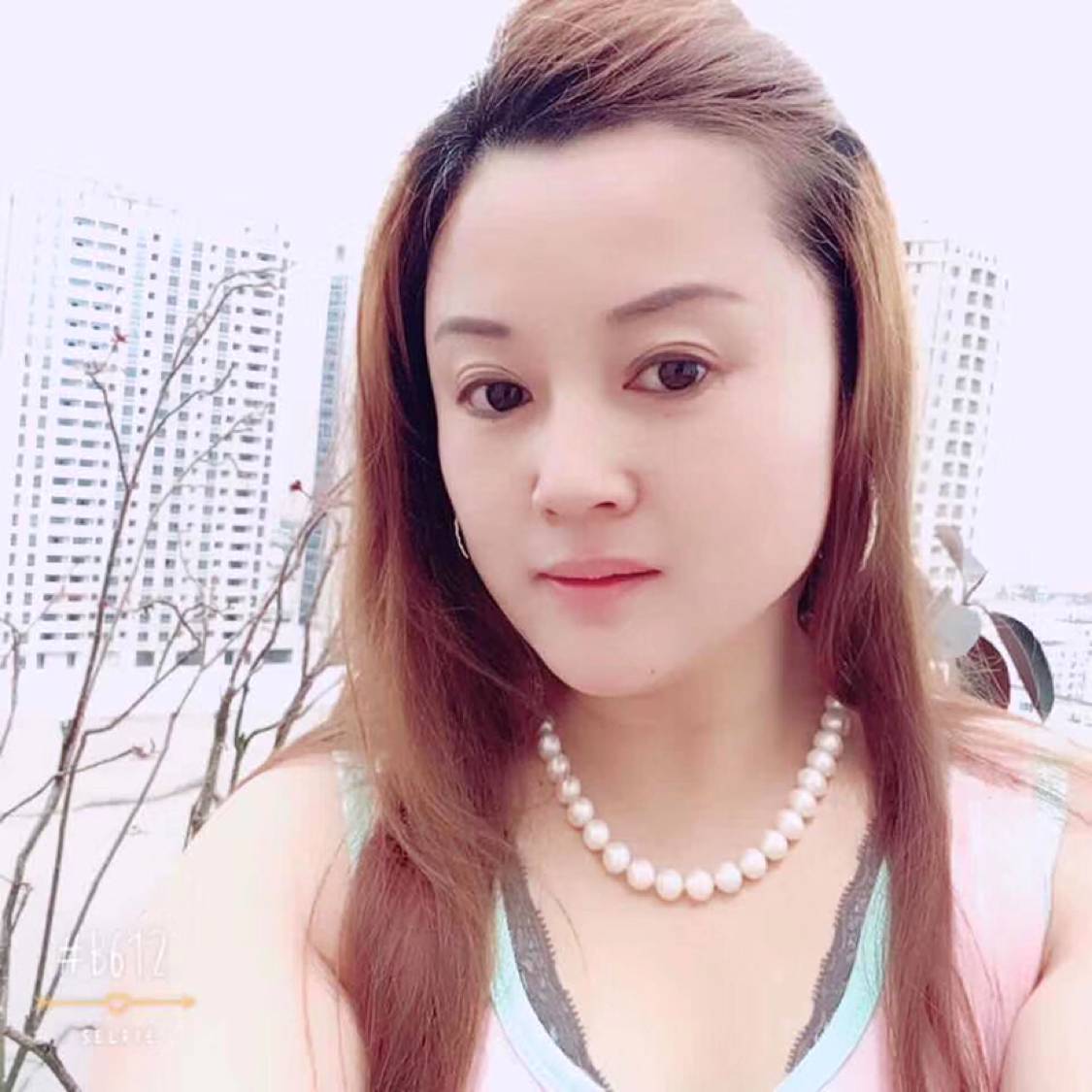 仙人掌蹁跹眯眯眼的照片