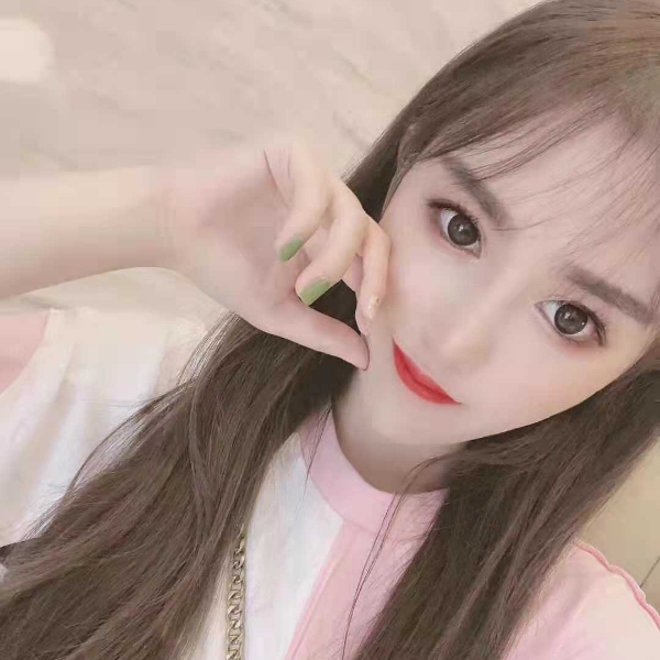 Emma婧儿的照片