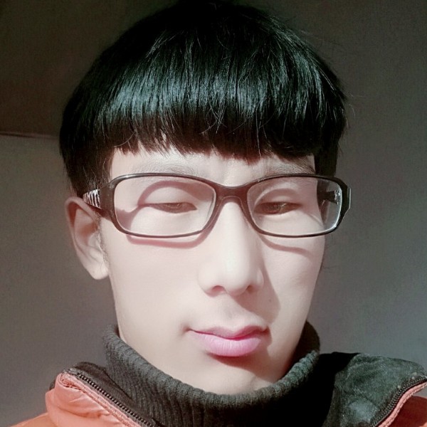 铅笔邂逅迷茫的照片