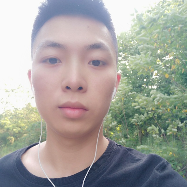 美女收荒匠的照片