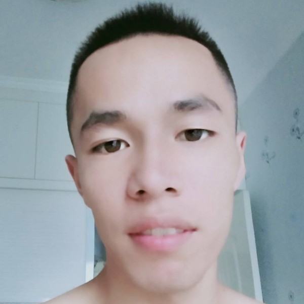 聪明等待咖啡豆的照片