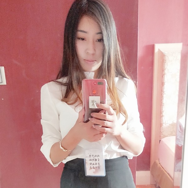 琴儿的照片